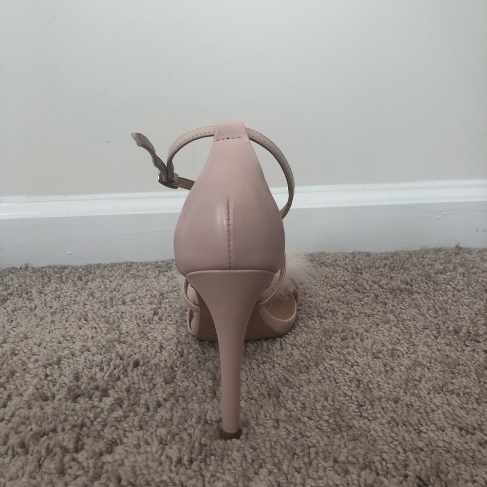 4” Fuzzy Blush Steve Madden Heels - Picture 4 of 4